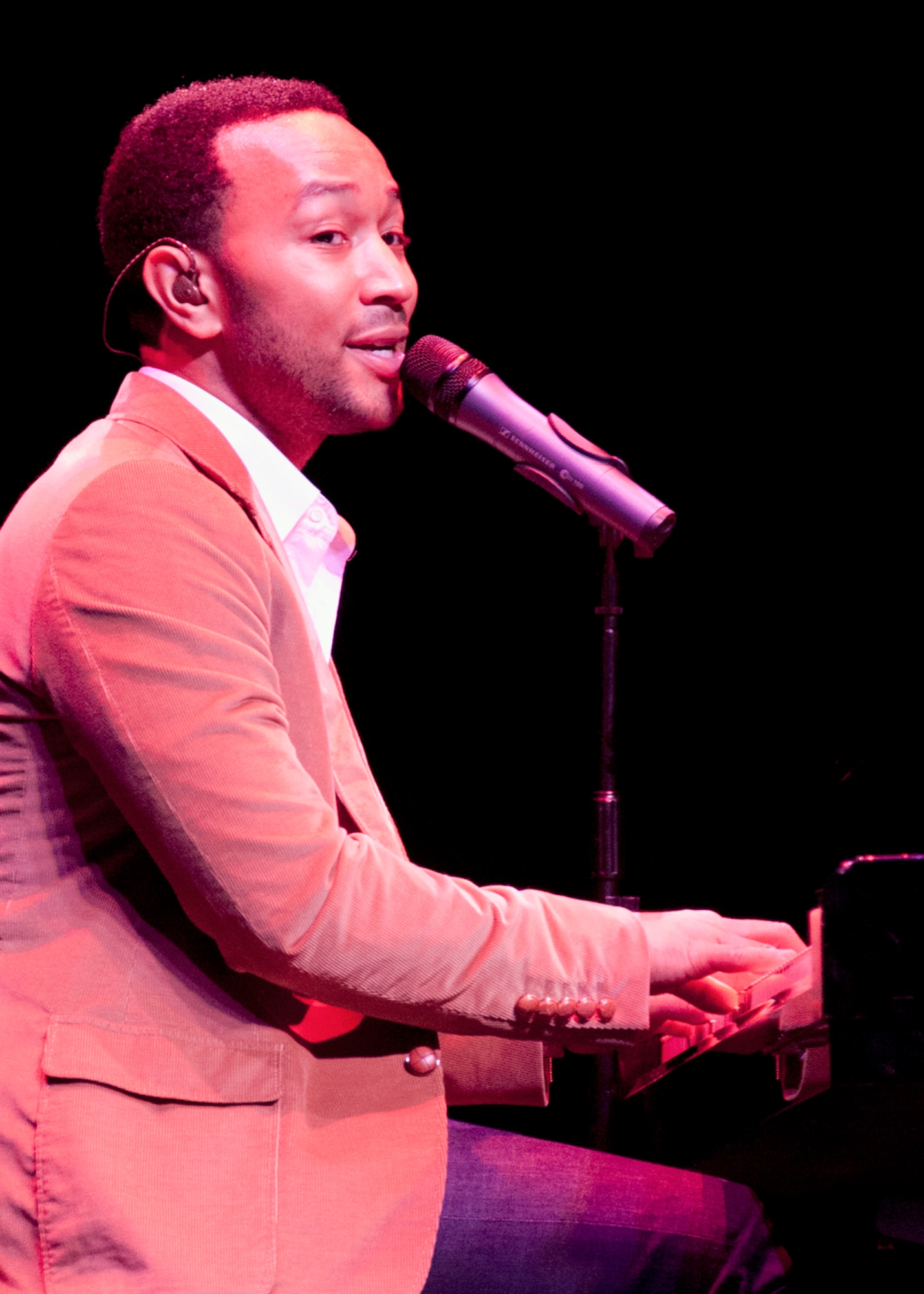 Six-time Grammy winning R & B singer John Legend entertained a crowd of more than 1,000 Nov. 14, 2010, in Niceville, Fla. The show was part of the Air Force Reserve's "Stateside Tour for the Troops" series of concerts and special events. (U.S. Air Force photo/ Tech. Sgt. Samuel King Jr.)