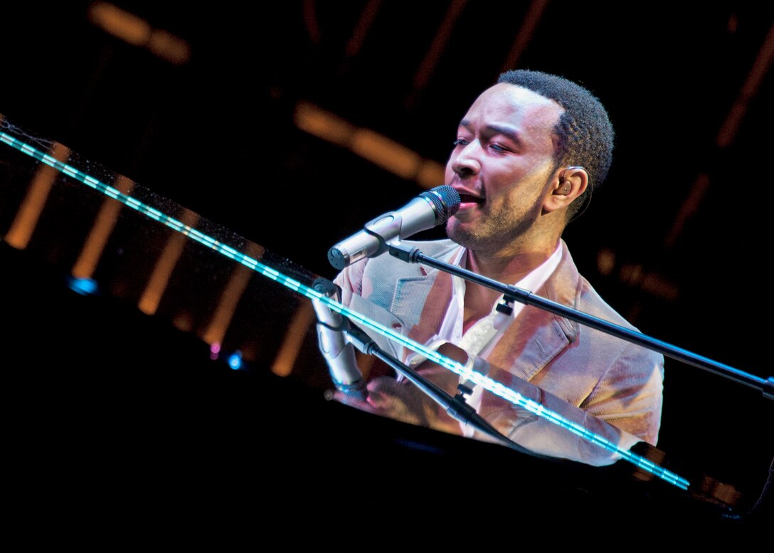 Six-time Grammy winning R & B singer John Legend entertained a crowd of more than 1,000 Nov. 14, 2010, in Niceville, Fla. The show was part of the Air Force Reserve's "Stateside Tour for the Troops" series of concerts and special events. (U.S. Air Force photo/ Tech. Sgt. Samuel King Jr.)