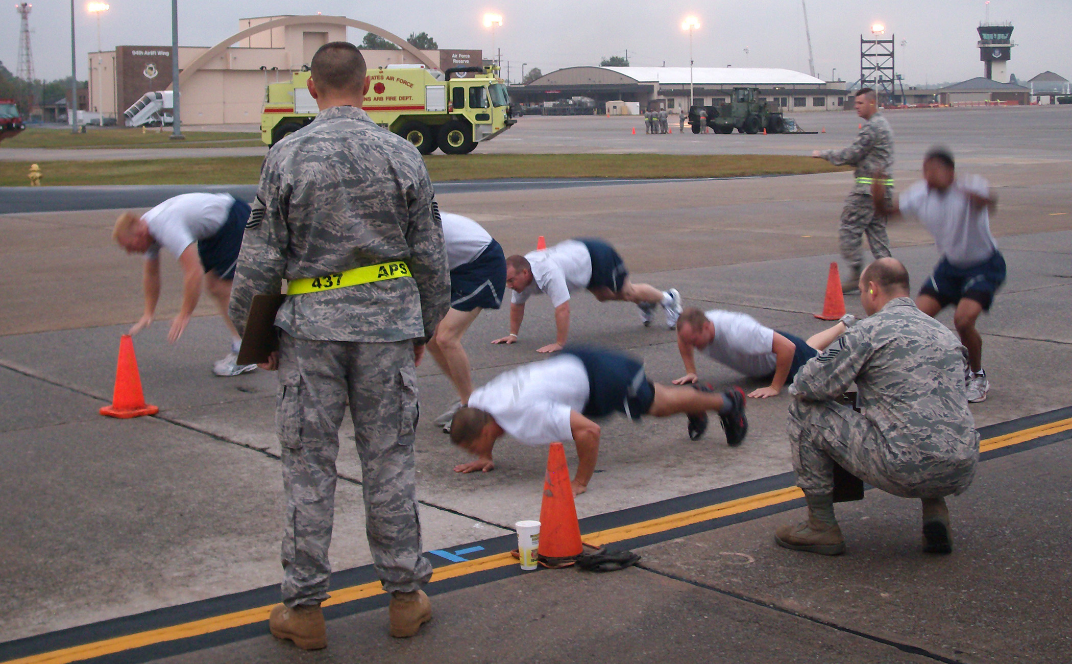 Wing's aerial porters compete with the big 'dawgs'