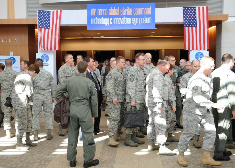 Members attending the Air Force Global Strike Command Technology and Innovation Symposium break for lunch at the Shreveport Convention Center, Shreveport, La., Nov. 17. The symposium focused on ways to strengthen the nuclear enterprise. (U.S. Air Force photo/Airman 1st Class Sean Martin)