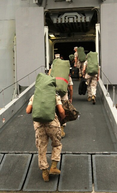 Golden Gate bound; USS Makin Island transports first Marine amphibious