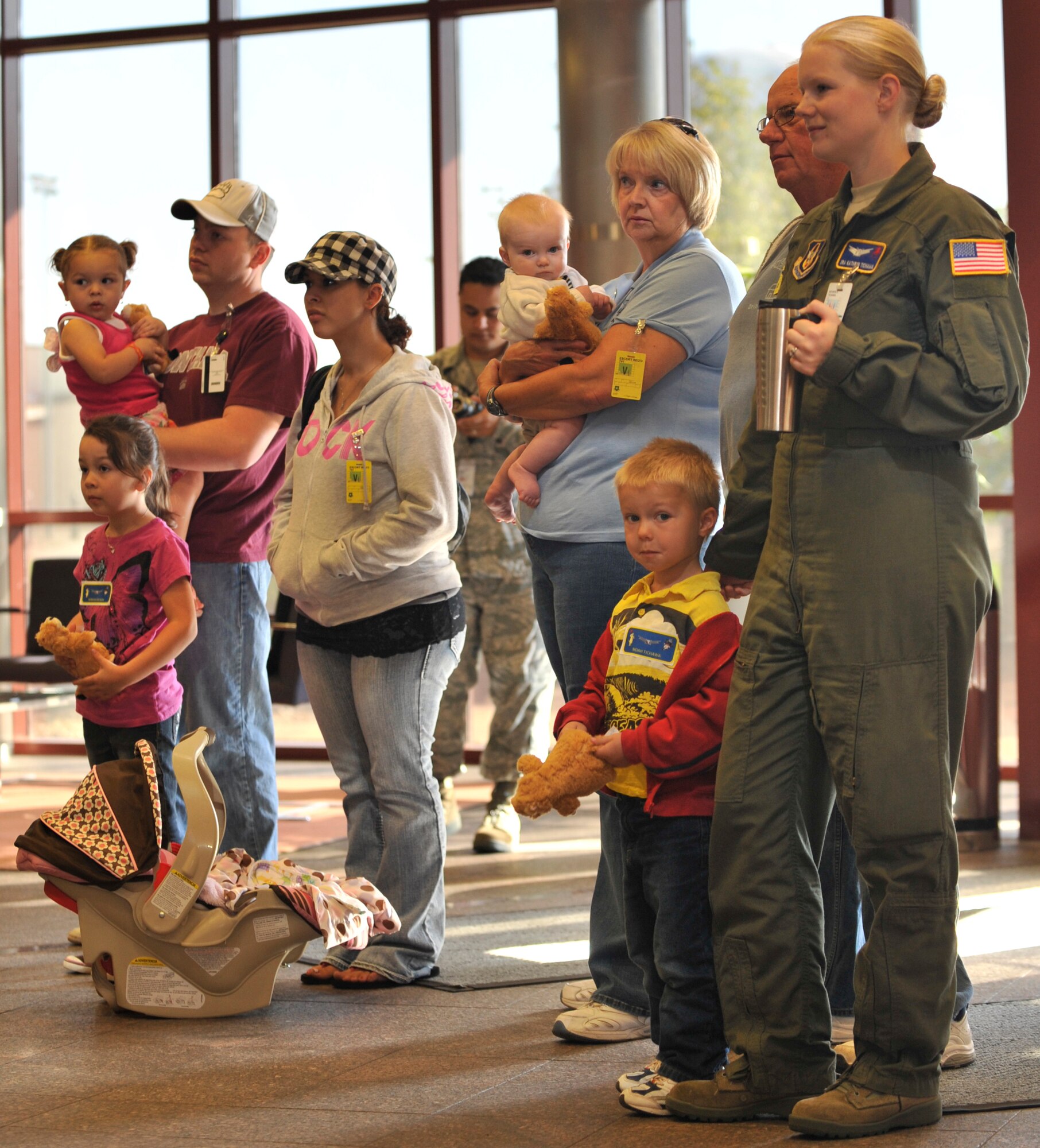 BUCKLEY AIR FORCE BASE, Colo. -- Families receives a tour of the Space Based Infrared System (SBIRS) and the Mission Control Station (MCS) at Buckley AFB. Some 300 family members took advantage of the unique opportunity to come see what their mothers, fathers, daughters and sons do for the 460th Space Wing and Air Force Space Command. (U.S. Air Force Photo by Airman 1st Class Paul Labbe.)


  



