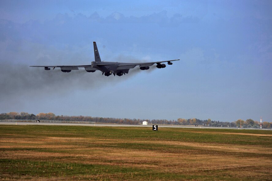 MINOT AIR FORCE BASE, N.D. -- A B-52H Stratofortress, takes off during a rapid launch as part of Prairie Vigilance 11-1 here Oct. 9. Air Force Global Strike Command Airmen from Minot AFB and Barksdale AFB, La., took part in this multi-aircraft rapid launch. Exercises like these are integral to maintaining mission readiness and ensuring Team Minot is prepared to answer the call of the President of the United States and Combatant Commanders. (U.S. Air Force photo by Senior Airman Michael J. Veloz)