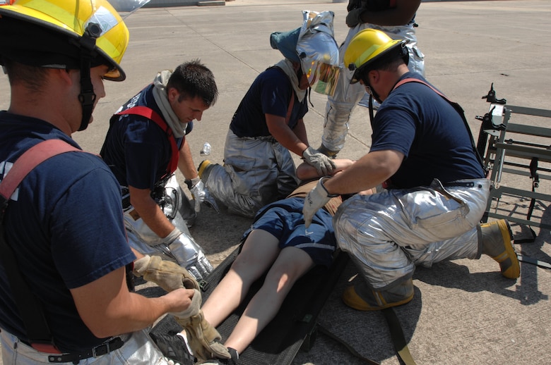 Emergency Response Teams Prepare For Lackland Afb Air Show 59th Medical Wing Article Display