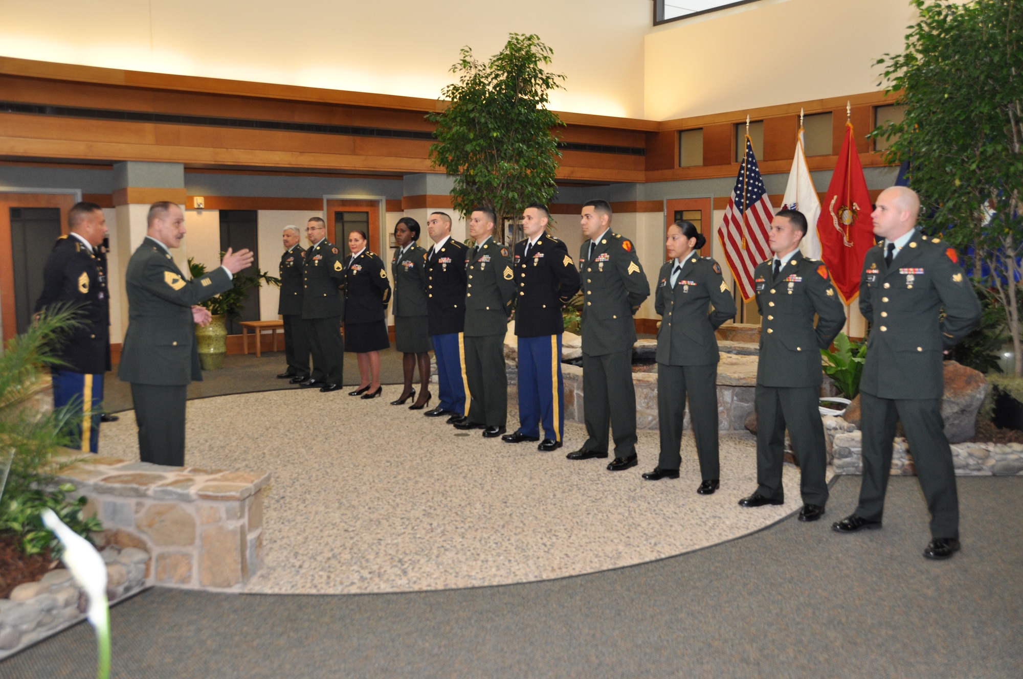 Army liaisons thanked for service to fallen soldiers > Air Force ...