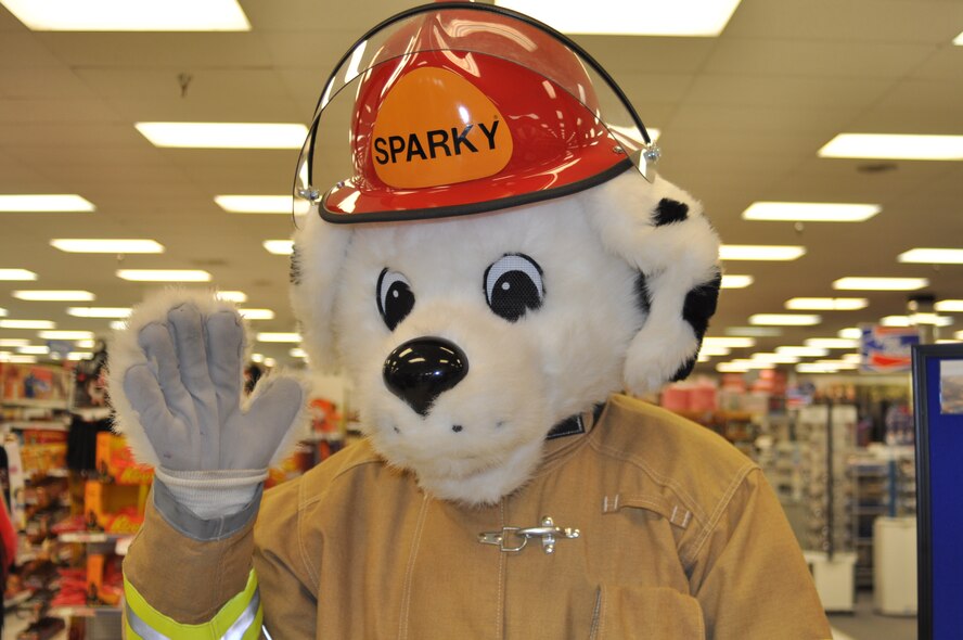 Sparky’s big adventure: Fire Prevention Week 2010 (U.S. Air Force photo by Linda Welz) 