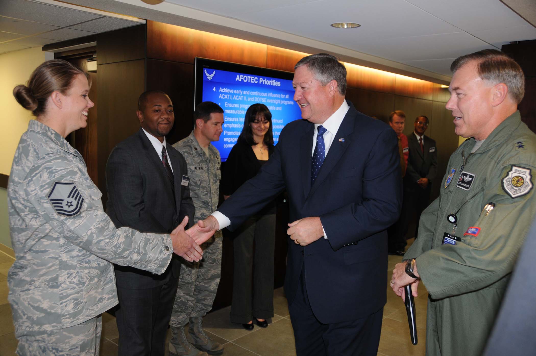 Secretary Donley at Air Force Operational Test and Evaluation Center