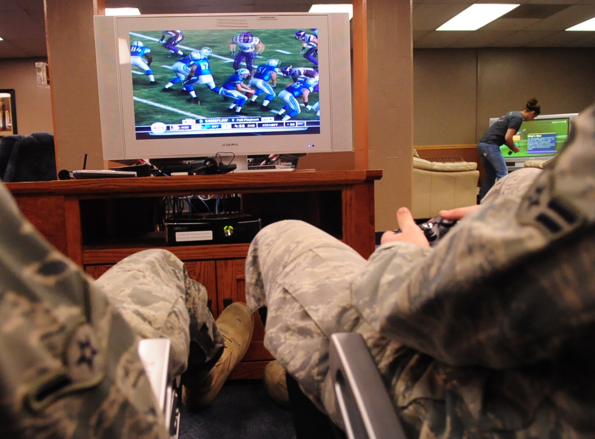 Airmen participate in the XBOX Madden '11 Tournament Oct. 15, 2010, at Eielson Air Force Base, Alaska.  The tournament was held to ready Airmen for the North Star Café kick-off. (U.S. Air Force photo/Airman 1st Class Laura Goodgame)