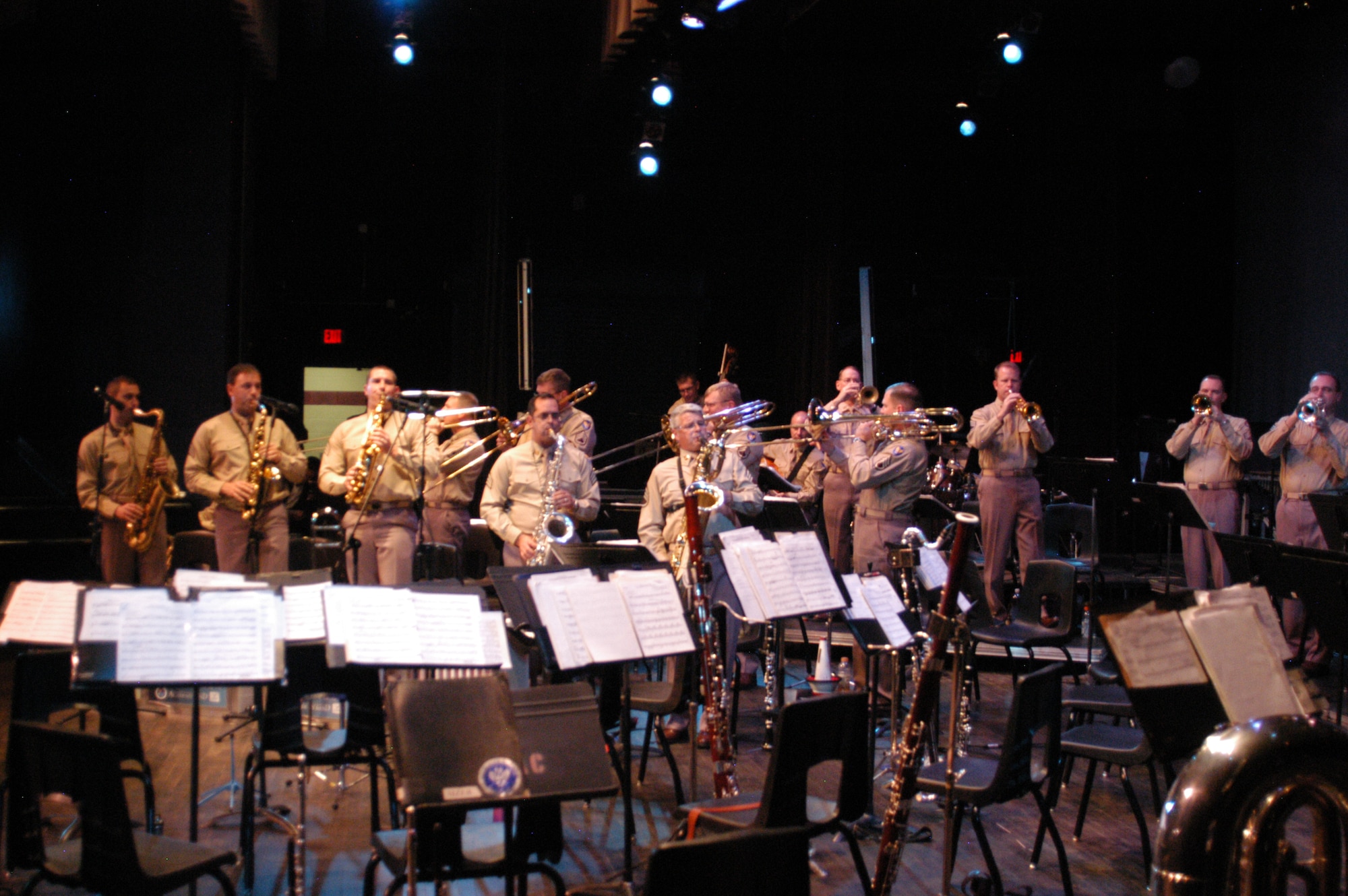 The Falconaires wrap up their portion of the performance in Sierra Vista, AZ, with the perennial favorite "In the Mood". The concert by the USAF Academy Band finished with a rousing patriotic tribute to our veterans and their families.