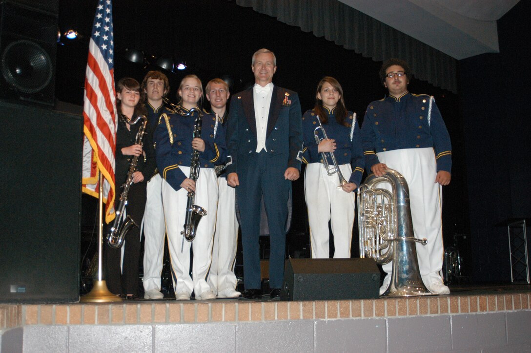 The USAF Academy Band’s Educational Outreach program featured high school students performing the “Air Force Musicians Association March” by Air Force Academy Band retired percussionist Bill Barbier. Performing with the band from the Buena High School Band under the direction of Dwayne Chun were Rachel Clemmer on trumpet, Nick Stokes on tuba, Caleb Westby on alto saxophone, Charles Murray on tenor saxophone and Tori Jurik on bass clarinet. Appearing with the Academy Band from the Marana High School Band under the direction of James Attebury was Devon Katzel on bass clarinet as well. 