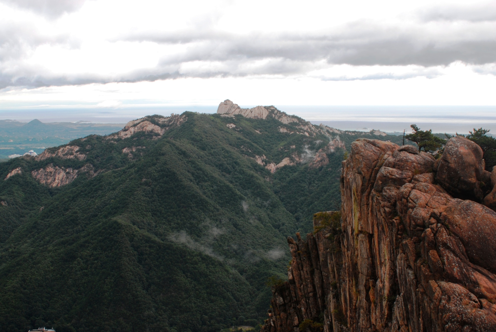 View near Bonghwadae peak in Seoraksan National Park, Republic of Korea. (U.S. Air Force photo/Staff Sgt. Eric Burks)