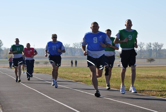 WRIGHT-PATTERSON AIR FORCE BASE, Ohio – 445th Airlift Wing reservists take advantage of the fall weather for their physical fitness test during the Oct. 10 unit training assembly. (U.S. Air Force photo/Senior Airman Mikhail Berlin)