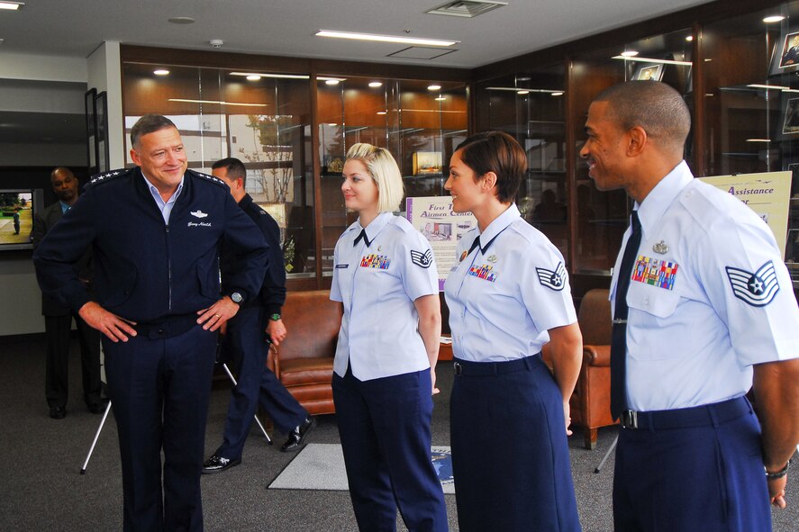 YOKOTA AIR BASE, Japan -- Gen. Gary North visits with Airmen at the Professional Development Center October 25 during his tour of Yokota Air Base. Gen. North is the commander of the Pacific Air Force. (U.S. Air Force photo/Airman 1st Class Lynsie Nichols)