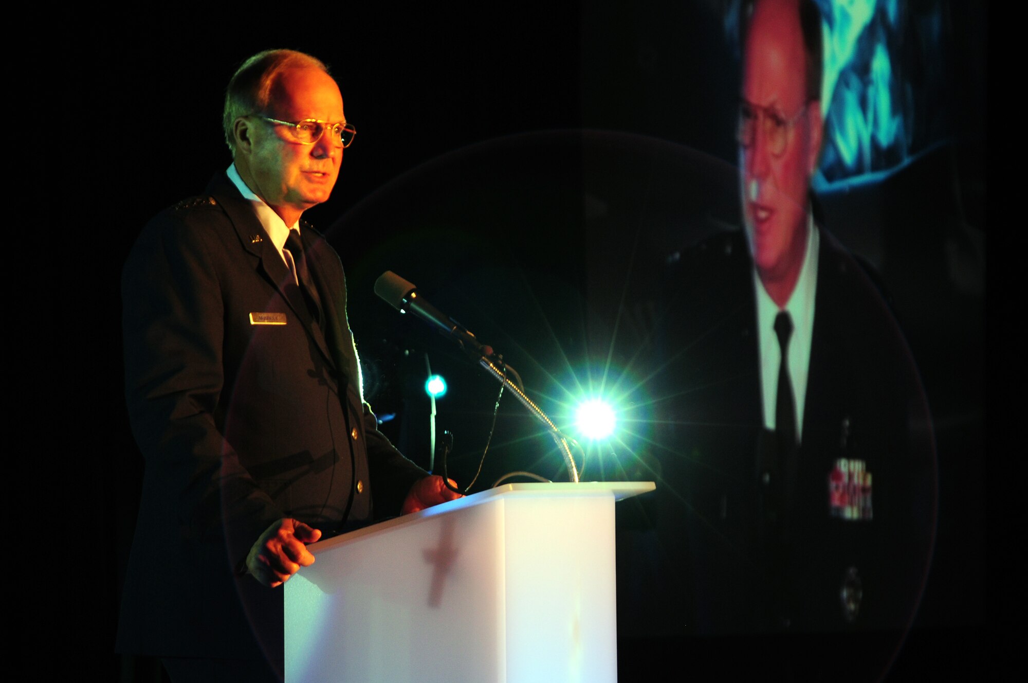 General Craig McKinley, chief of the National Guard Bureau, speaks at the annual Chamber of Commerce Dinner and Gala held on Oct. 21, 2010 at the Duluth Entertainment and Convention Center in Duluth, Minn.  Gen. McKinley was the keynote speaker for the event where he spoke highly of 148th accomplishments and the communities' positive support of military members.    (U.S. Air Force photo by SSgt Donald Acton)