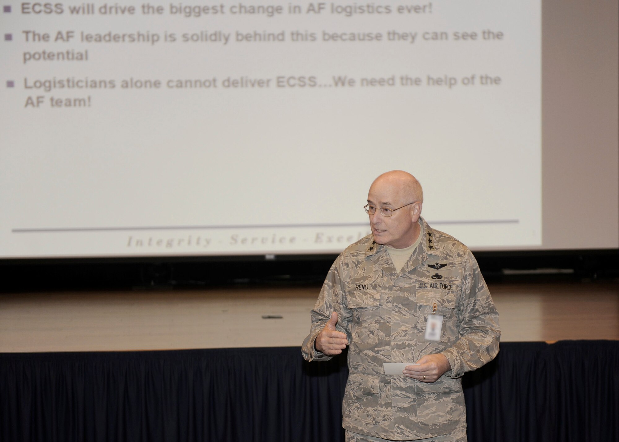 Lt. Gen. Loren Reno, deputy chief of staff for logistics, installations and mission support, discusses the benefits of the Expeditionary Combat Support System to a group of senior Air Force leaders at the Pentagon Oct. 22, 2010. ECSS is an Air Force Logistics transformation that will provide integrated software, standardized business processes, and transformed personnel roles. (U.S. Air Force photo/John Meade)