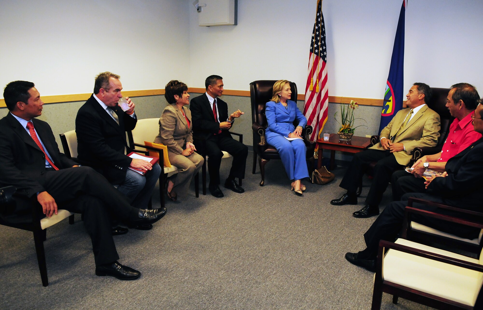 Secretary of State of the United States Hillary Rodham Clinton meets with government officials during an executive brief at Andersen Air Force Base Oct. 29, 2010. Clinton visited the base as part of her trip to the Asia-Pacific Region. She reaffirmed Guam?s importance to the nation, and her gratitude to the service members for their dedication and sacrifice.  (U.S. Air Force photo /Senior Airman Nichelle Anderson/ released)