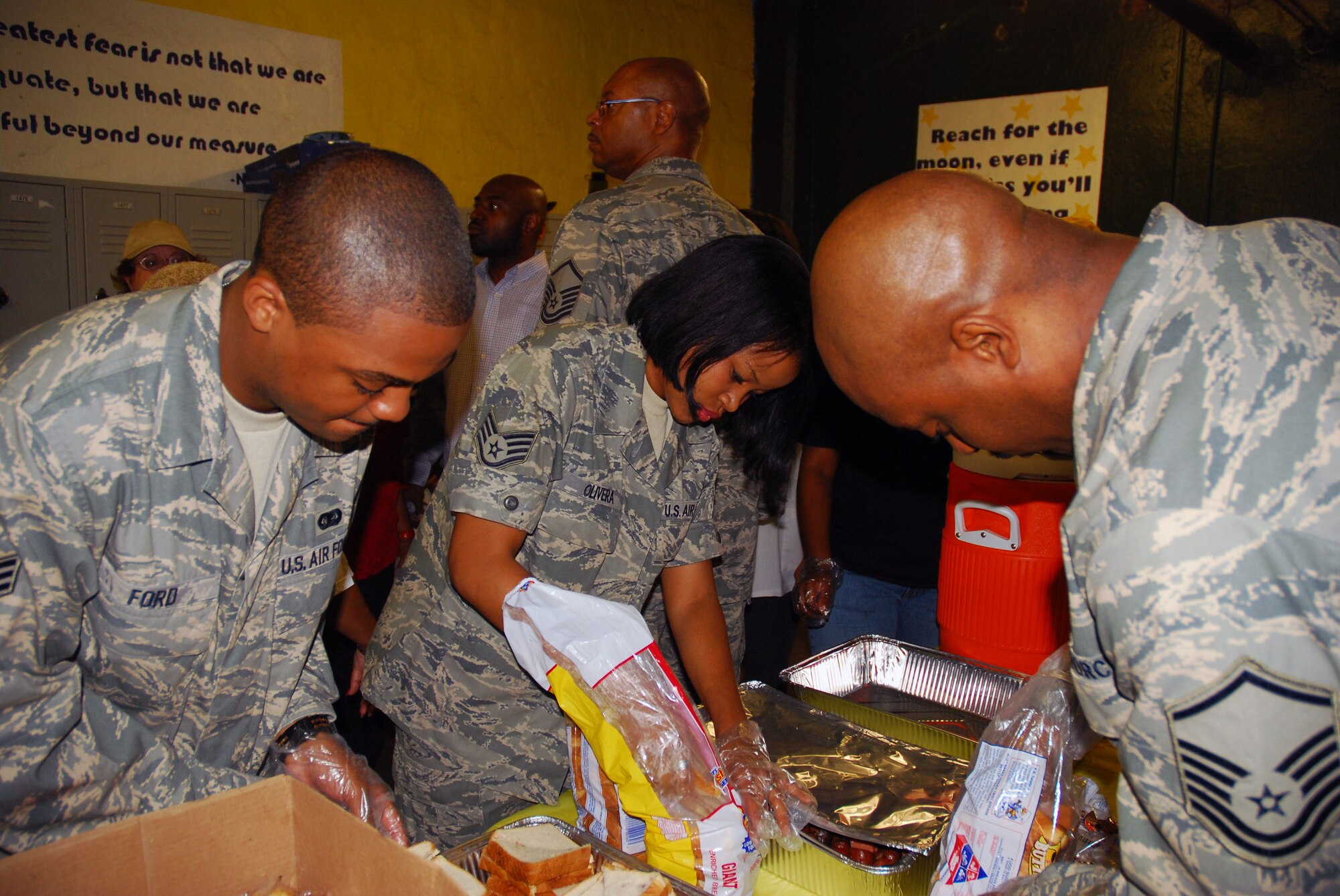 DOBBINS AIRMEN FEED MEMBERS OF COMMUNITY > Dobbins Air Reserve Base > Article Display