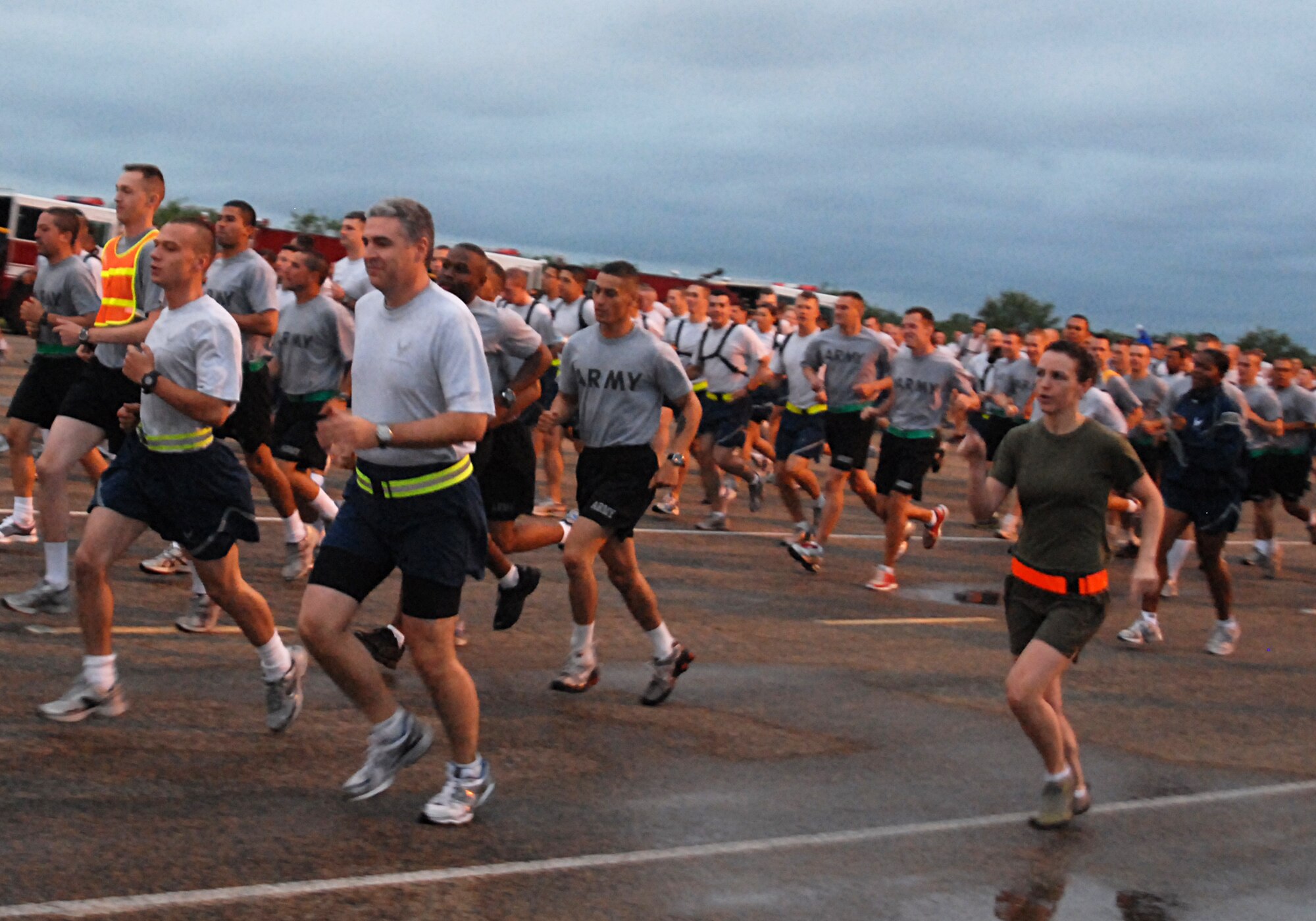 GOODFELLOW AIR FORCE BASE, Texas -- Colonel Thomas Geary, 17th Training Wing commander takes off strong, during the 1.5-mile run portion of the Wing Quarterly Sports Day, Sept. 2. All branches of services participated in the event, which included a fire truck pull, individual and team relays. (U.S. Air Force photo/ Senior Airman Tong Duong)