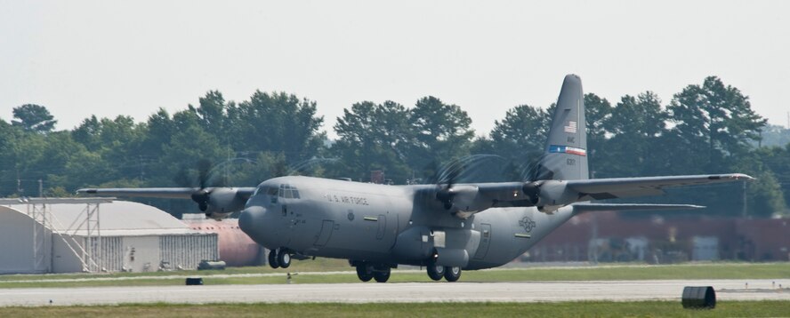Dyess Air Force Base will soon be receiving it's second J Model C-130 which
recently completed its first flight successfully Sept. 8, at the Lockheed
Martin facility in Georgia. Number two is expected to be delivered to Dyess
Oct. 5 by Air Combat Command Commander Gen. William M. Fraser III. (Courtesy Photo) 
