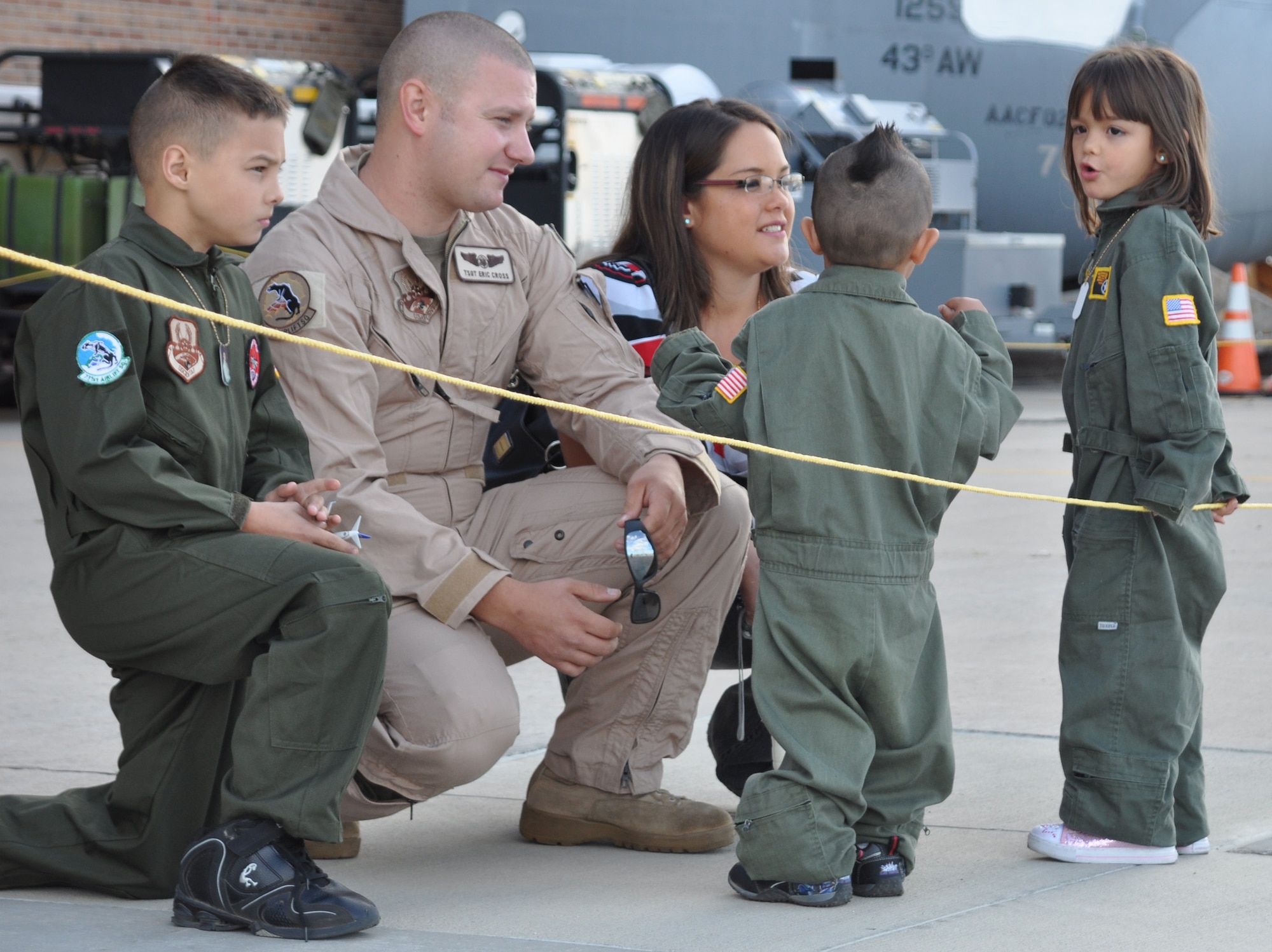 Colorado AF Reservists deploy amidst new Middle East mission, loved one's  tears u003e 302nd Airlift Wing u003e Article Display