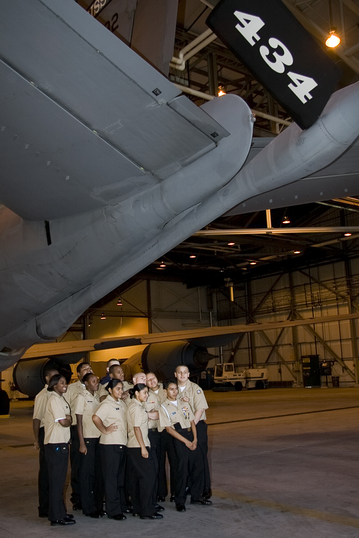 Navy JROTC cadets tour Grissom > Grissom Air Reserve Base > Article Display