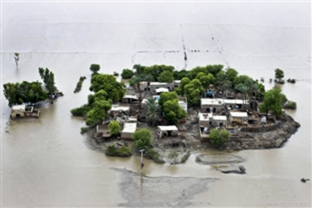 An aerial view from a CH-46E Sea Knight helicopter shows extensive flooding during humanitarian efforts in southern Pakistan, Sept. 11, 2010. The U.S. military is providing assistance to the flood victims.