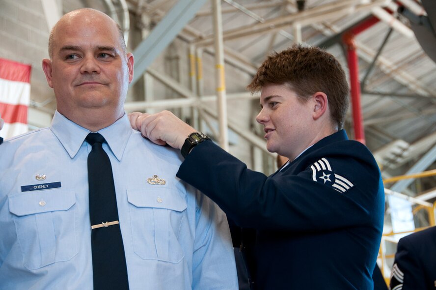 Major Mark Cheney is promoted to Lt. Col., September 11, 2010, 139th Airlift Wing, Missouri Air National Guard, St. Joseph, Mo. (U.S. Air Force photo by Kelsey Stuart) (RELEASED)