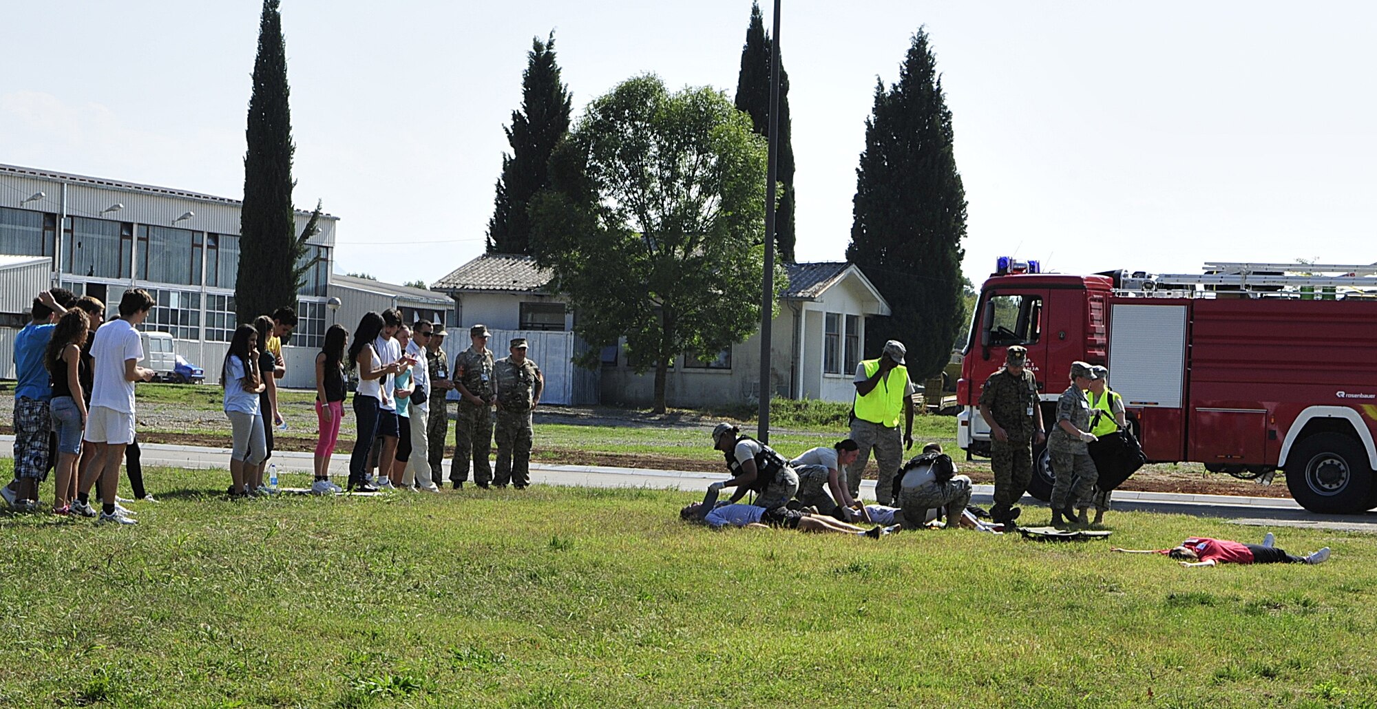United States Air Force medical personnel respond to a mock traffic accident to rescue victims during MEDCUER 10, a medical training exercise in central and eastern Europe, at Danilovgrad Army Base, Montenegro, Sept. 15. Armed forces members from ten nations participated together in the exercise. For more information, visit www.usafe.af.mil/medceur.asp and www.odbrana.gov.me. (U.S. Air Force photo/Airman 1st Class Tiffany Deuel)