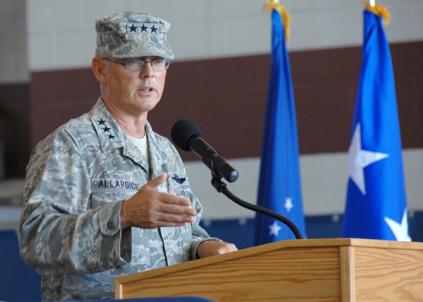 General Robert R. Allardice , 18th Air Force commander addresses the Travis community gathered for the 15th Expeditionary Mobility Task Force change of command ceremony on July 15th 2010 at Travis Air Force Base, California.  (U.S. Air Force photo by Civ/Nan Wylie)