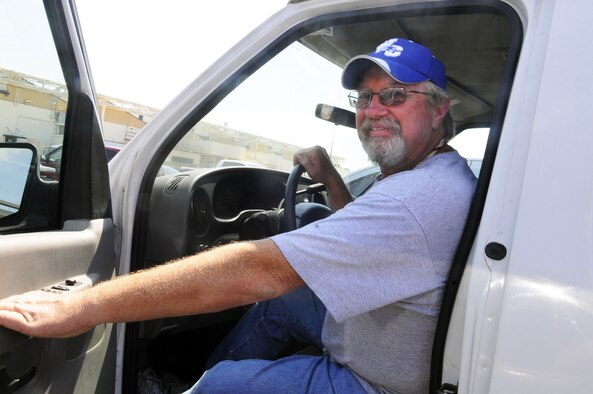 Larry Harrell, a painter in the 402nd Electronics Maintenance Group, was named a Clean Air Commuter Champion by the state’s Clean Air Campaign. Harrell earned the award for not producing more than 25,000 pounds of pollution. U. S. Air Force photo by Sue Sapp