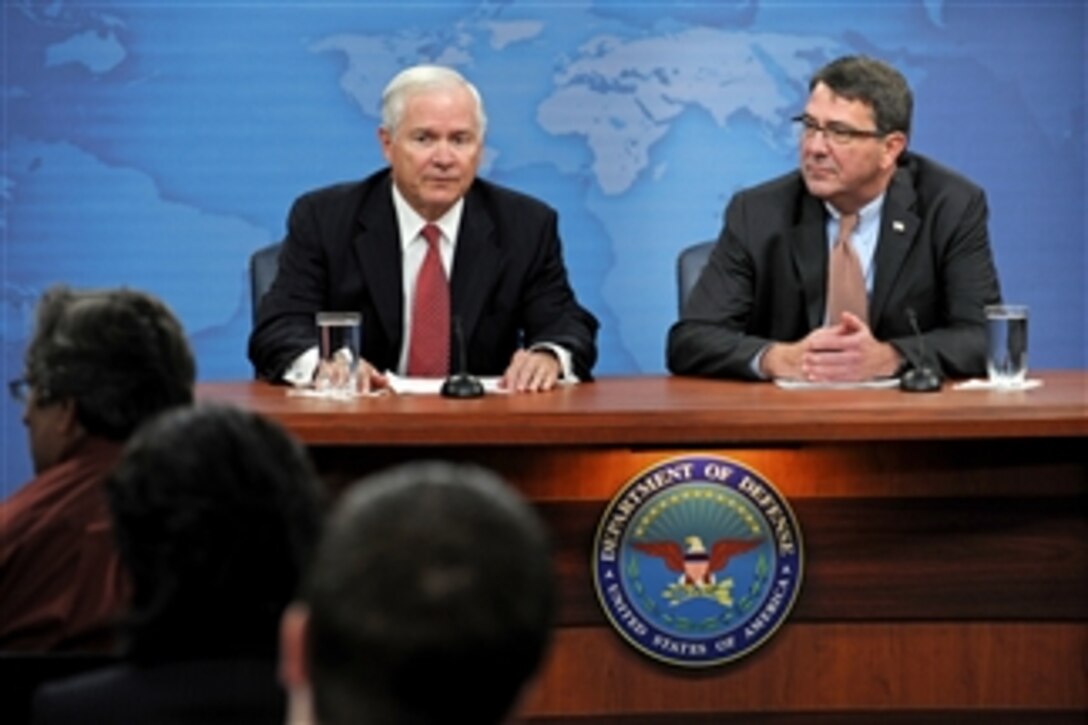 Secretary of Defense Robert M. Gates (left) and Under Secretary of Defense for Acquisition, Technology and Logistics Ashton Carter conduct a joint Pentagon press briefing on acquisition reform on Sept. 14, 2010.  