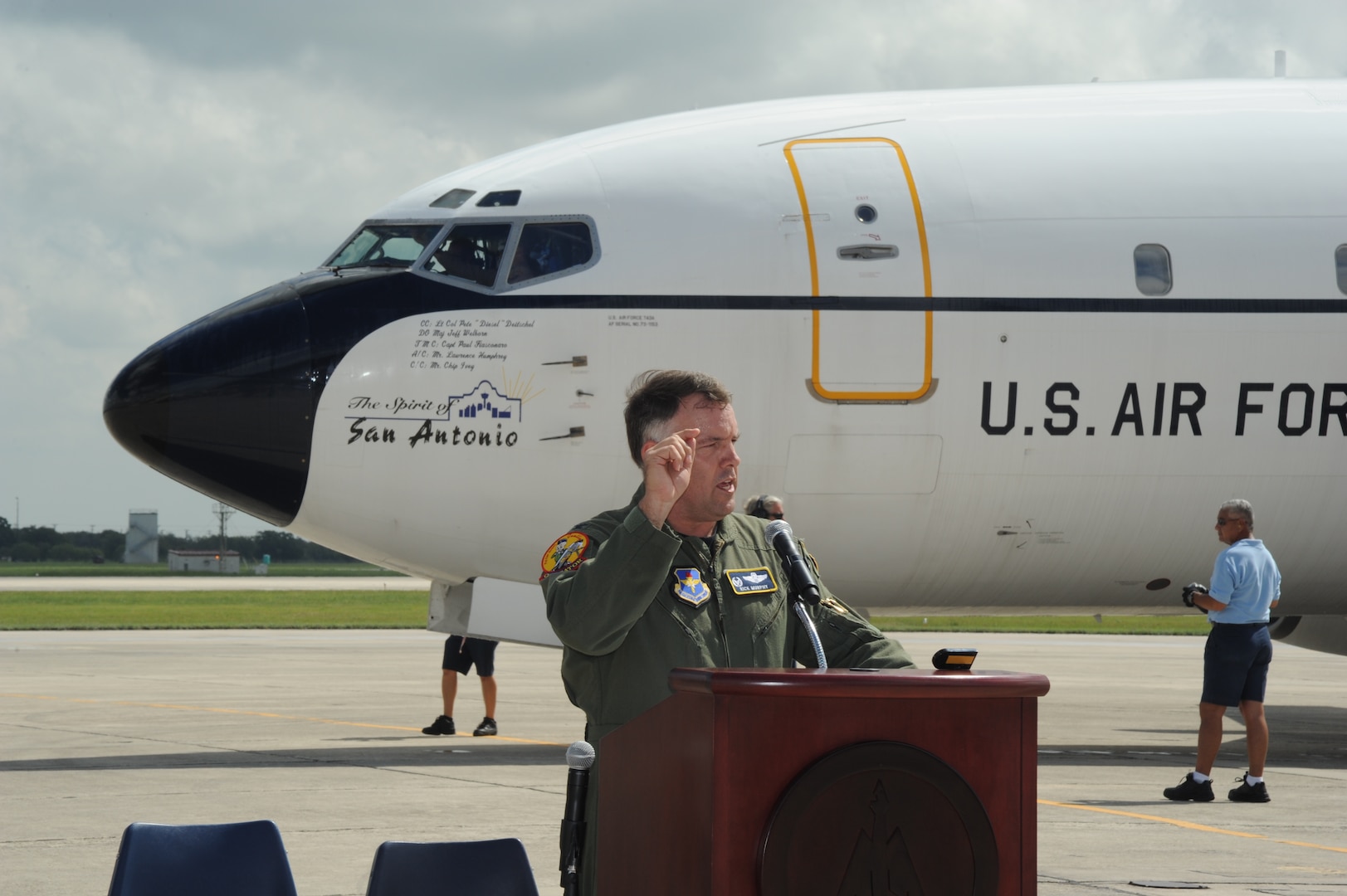 Col. Richard Murphy, 12th Flying Training Wing commander, makes closing remarks during a retirement ceremony for the T-43 “Gator” Sept. 17, 2010.  The T-43, which was used as a combat systems officer training platform for the past 37 years, has been a common sight flying over Northeast San Antonio since the CSO mission transferred to Randolph Air Force Base, Texas, in 1993. The aircraft, dubbed “The Spirit of San Antonio,” is slated for a static display at Randolph Air Force Base. (U.S. Air Force photo/Rich McFadden)