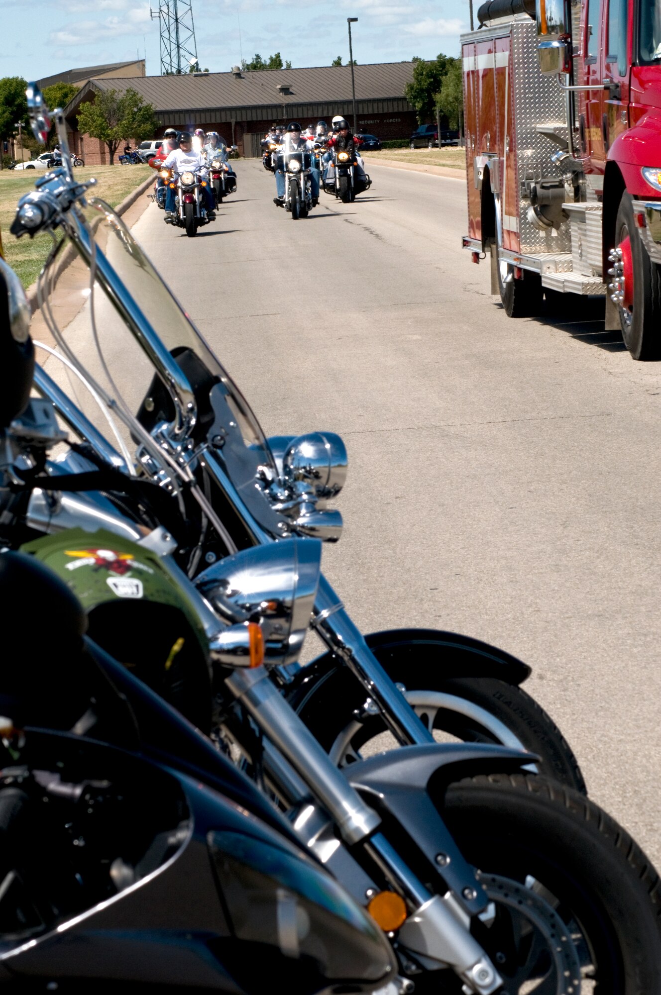 GOODFELLOW AIR FORCE BASE, Texas – More than 100 people, including 80 motorcyclist from as far as Dyess Air Force Base in Abilene, Texas, converged on base for the Fifth Annual Department of Defense  Fallen Firefighter Memorial remembrance Sept. 18. The group consisted of active duty, retired and civilian firefighters, as well as the Red Knight and Green Knights Military Motorcycle Club. (U.S. Air Force photo/ Senior Airman Tong Duong)