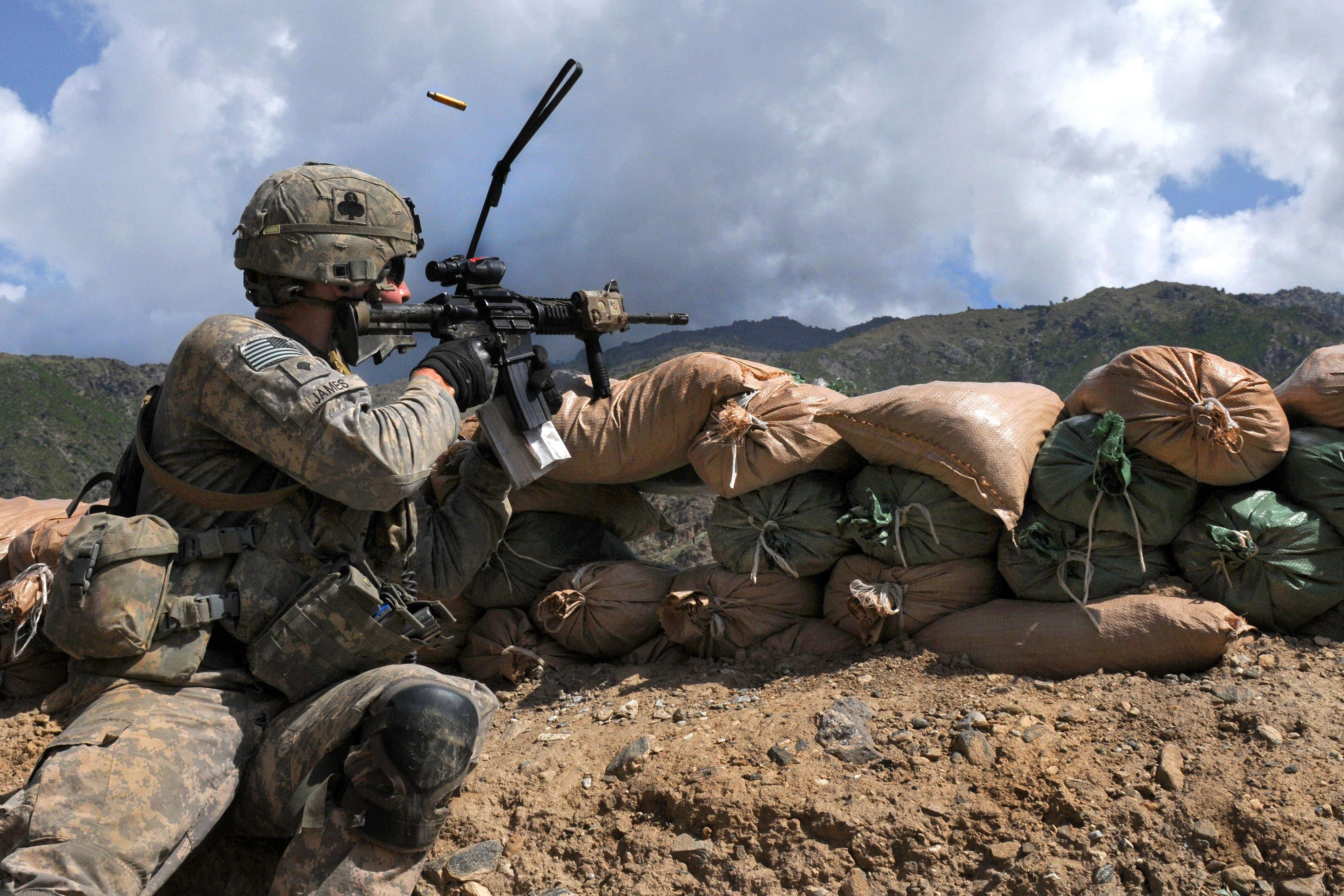 Firefight. Кунар спецназа гру. Солдат из последних сил.