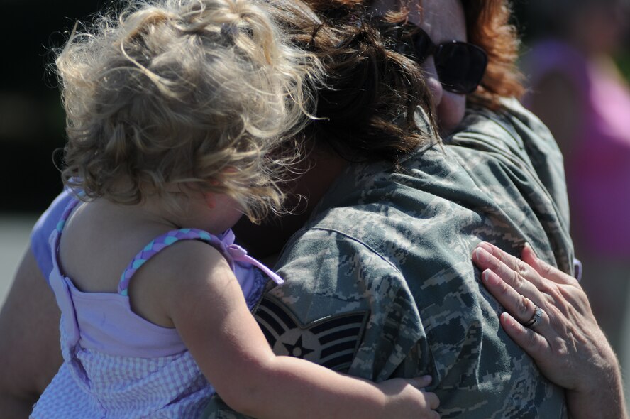 Charlotte, N.C. -- Families welcome home 145th Airlift Wing Airmen returning from thier deployment to Afghanistan. Photo by Tech. Sgt. Brian E. Christiansen.