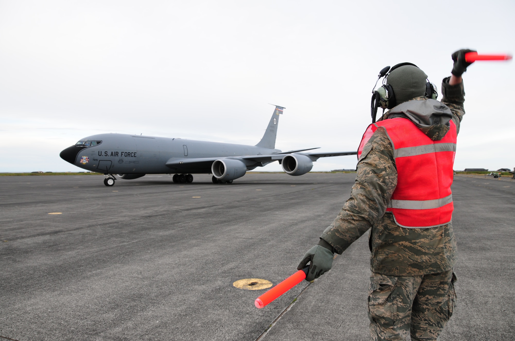 KEFLAVIK, Iceland – Airman 1st Class Chris Mayo, 493rd Expeditionary Fighter Squadron, marshals a KC-135 Stratotanker Sept. 17, 2010. Airman Mayo is deployed from the 100th Maintenance Squadron at RAF Mildenhall, England, and calls Slidell, La., home. (U.S. Air Force photo/Senior Airman Stephen Linch)