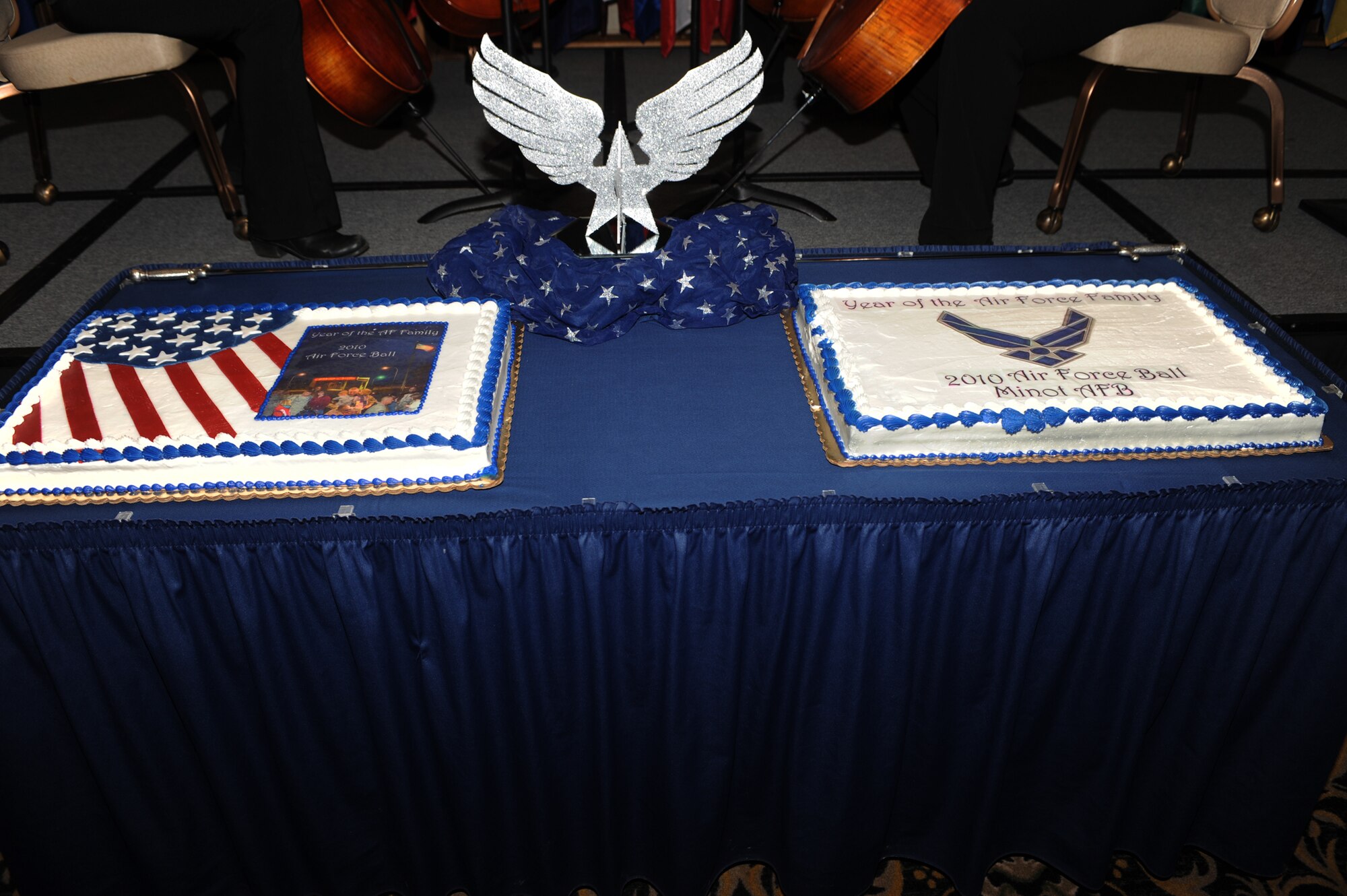 MINOT AIR FORCE BASE, N.D. -- Air Force Global Strike Command Airmen stationed here enjoy an evening together at the Air Force Ball held in the Jimmy Doolittle Center here Sept. 25. Air Force Global Strike Command Airmen from Minot joined for a morale boosting event held annually. (U.S. Air Force photo by Airman 1st Class Aaron-Forrest Wainwright)
