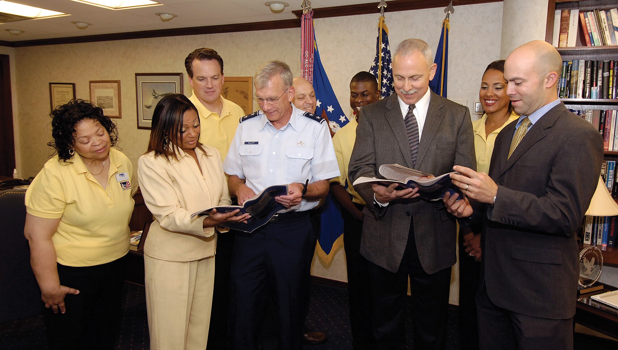 Gearing up for the annual Combined Federal Campaign that starts Oct. 1, Tinker’s area coordinators and loaned executives meet with Oklahoma City Air Logistics Center Commander Maj. Gen. David Gillett and Executive Director John Over.  The CFC Charity Guide contains 204 local and Tinker agencies and more than 2,000 national charities to choose from. More information is available at https://wwwmil.tinker.af.mil/ocalc/cfc/. The CFC runs Oct. 1 through Nov 19. Tinker’s goal this year is to raise $2 million. (Air Force photo by Margo Wright)