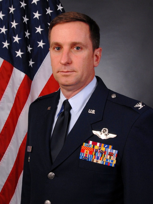 Col James J. Keefe official photo.