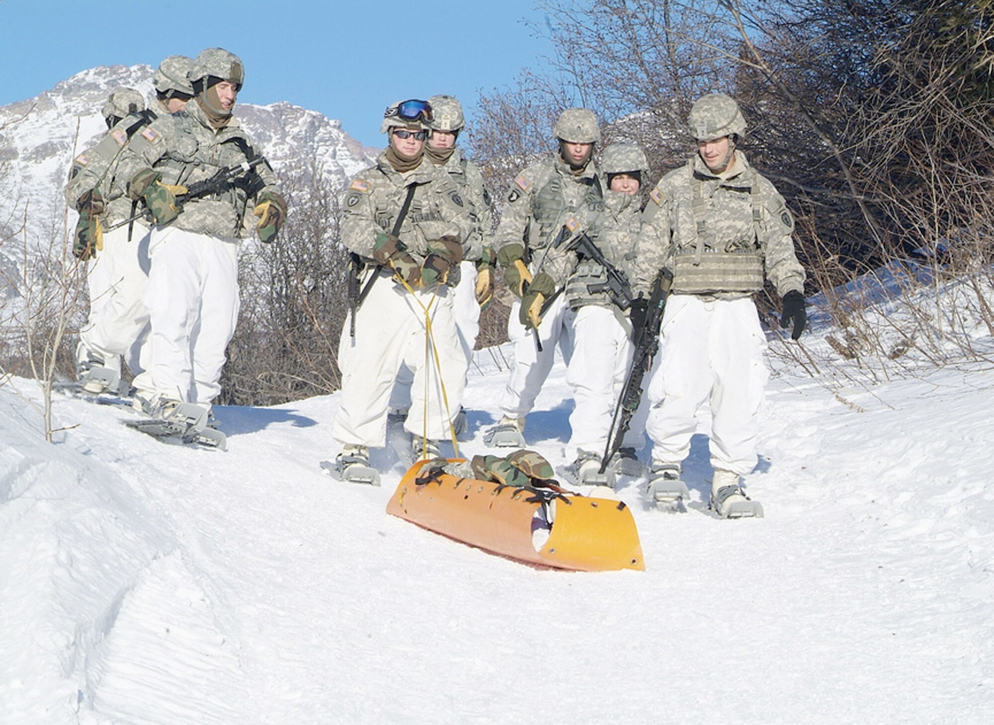 Soldiers at the Army’s Northern Warfare Training Center’s Cold Weather Leaders Course learn to use rescue equipment in Alaska’s harsh winter conditions. (U.S. Army photo/Sgt. Trish McMurphy)