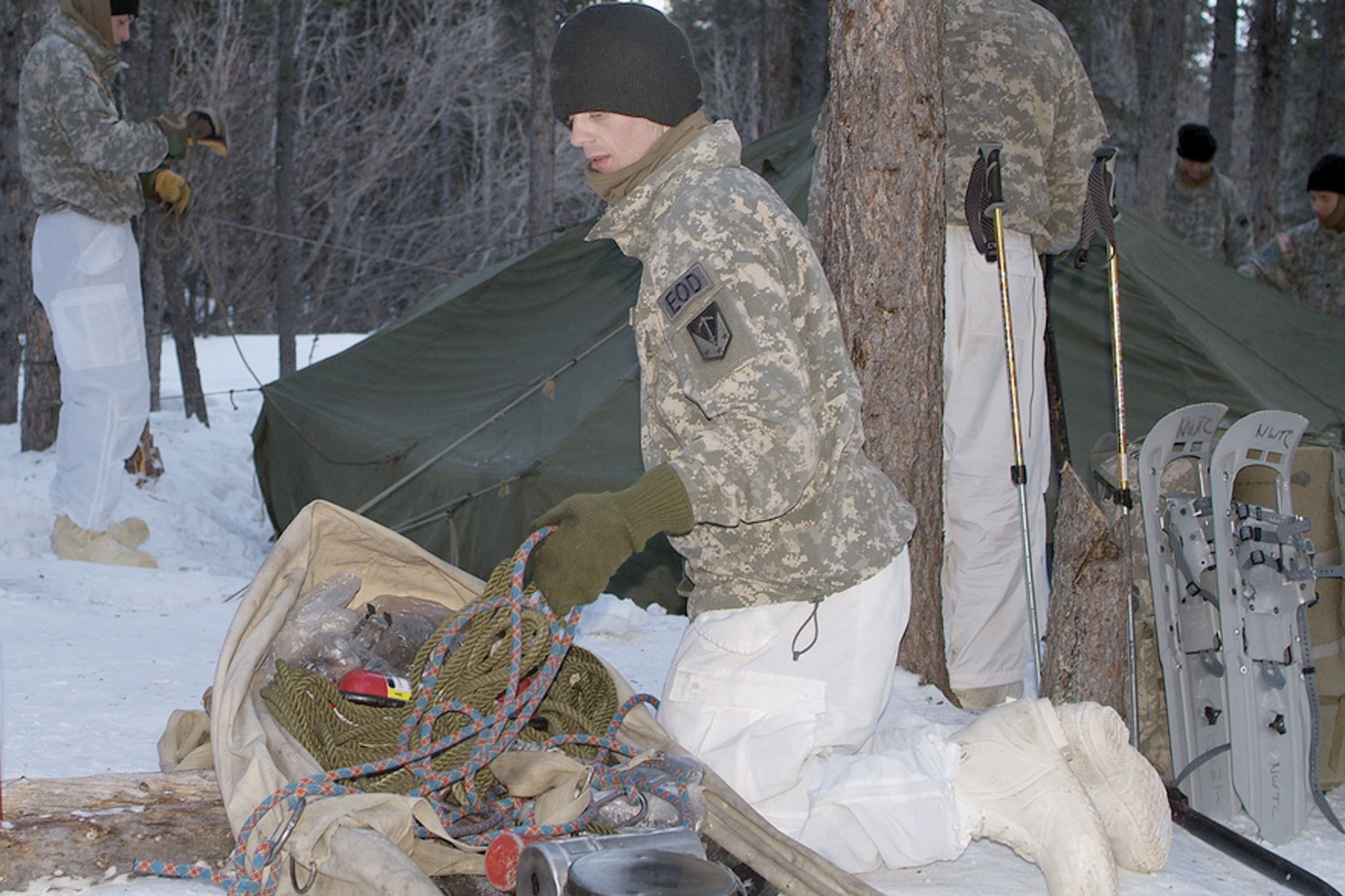Army issue cold weather gear clearance