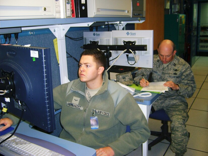 Shackleton leadership ppt image