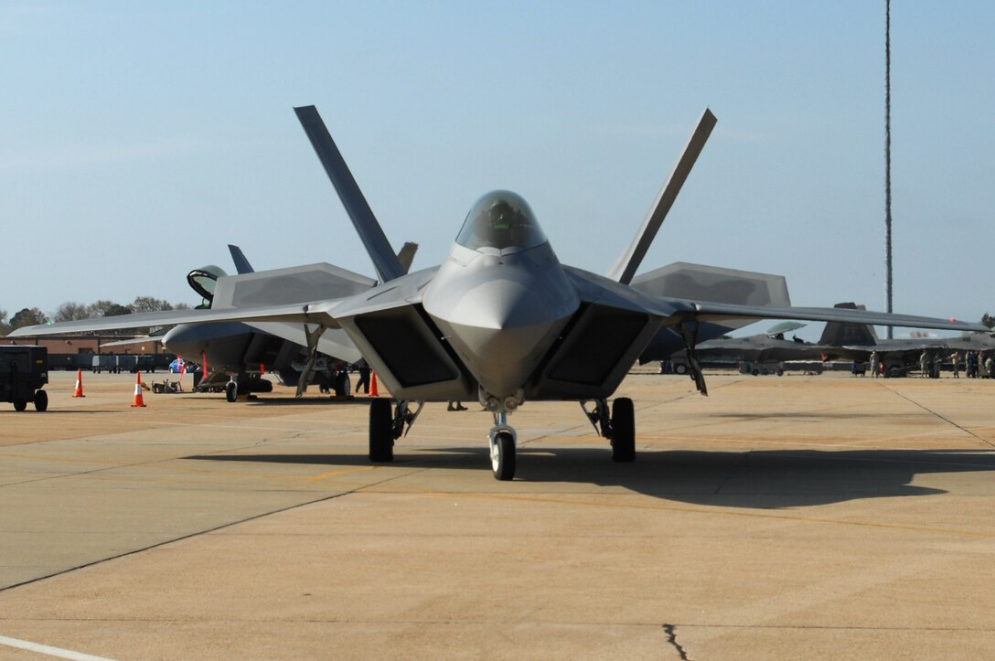 Lt. Col. Bryan Salmon, 149th Fighter Squadron, taxis an F-22 Raptor to the runway during an Operational Readiness Inspection at Langley Air Force Base, Va., April 10, 2011. The inspection evaluates an installation’s ability to efficiently deploy military members, cargo and equipment while adjusting to rapidly changing security conditions. (U.S. Air Force Photo/Airman 1st Class Teresa Zimmerman/Released) 