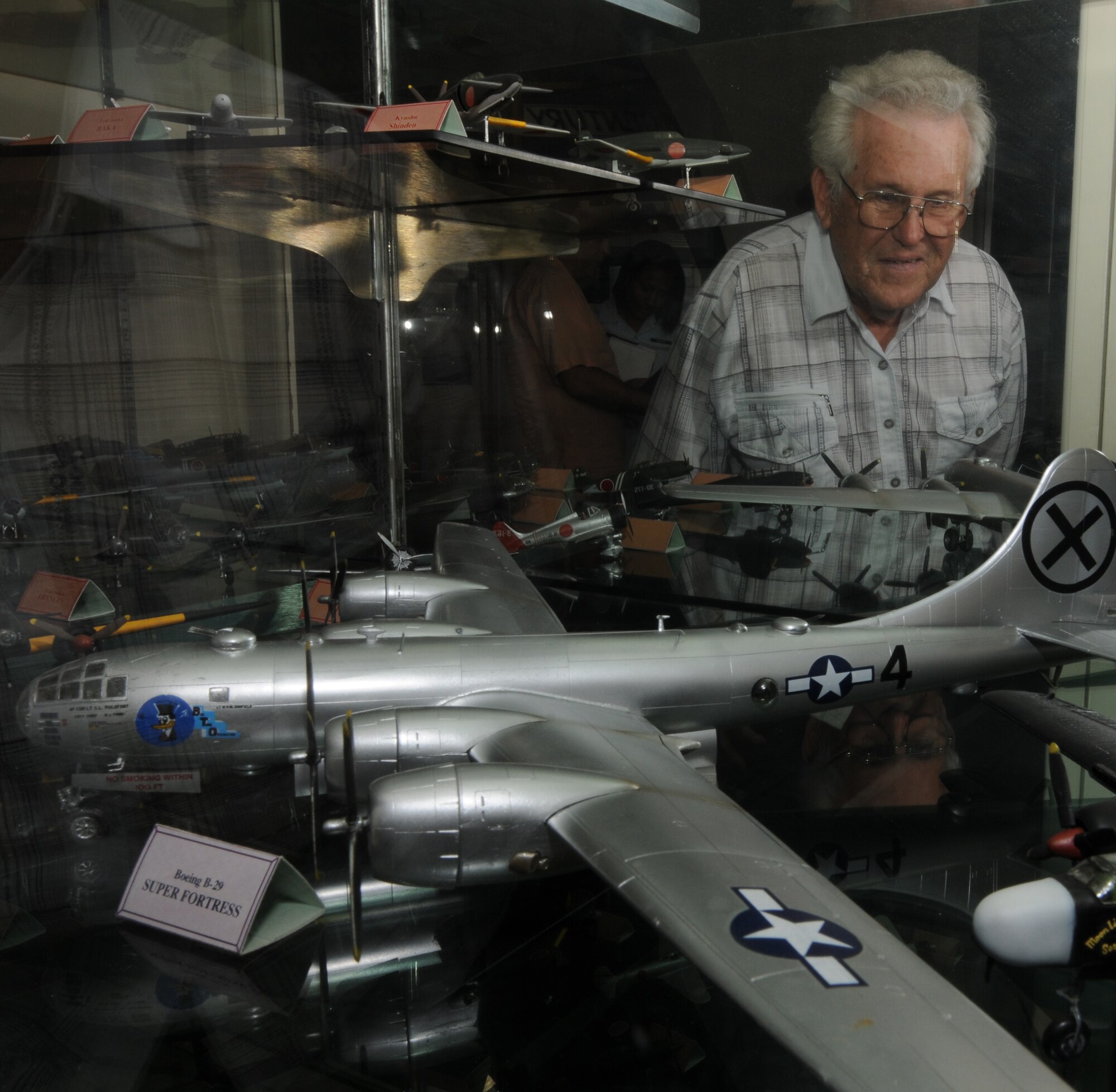 Eldred Pearson, an Air Force veteran, visits Andersen’s Heritage Hall to relive some of his past, April 11. Mr. Pearson was stationed here from 1954-1956, as part of the 3rd Aviation Support Depot working with munitions. (U.S. Air Force photo/Senior Airman Carlin Leslie)