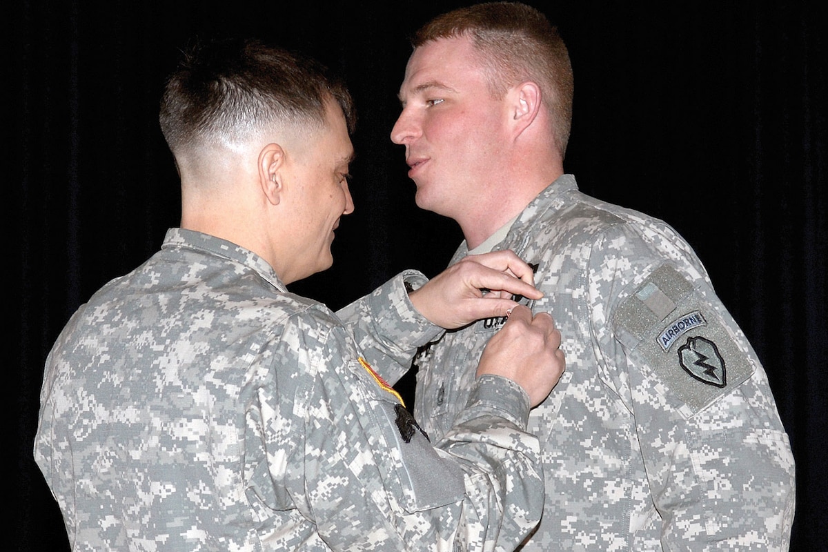 Bronze Star valor > Joint Base ElmendorfRichardson > Articles