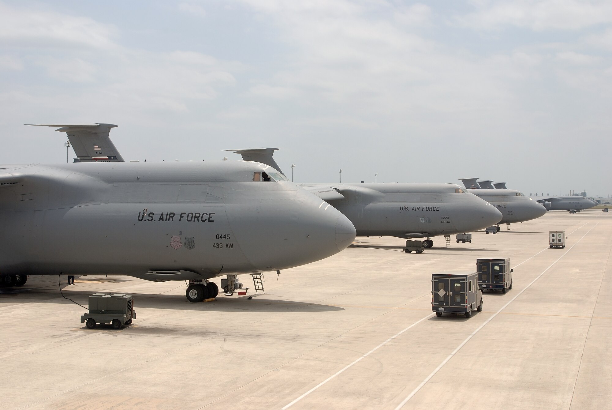 C-5A Galaxy II aircraft on the 433rd Airlift Wing flightline, Lackland Air Force Base, Texas. (U.S. Air Force photo/Senior Airman Brian McGloin)