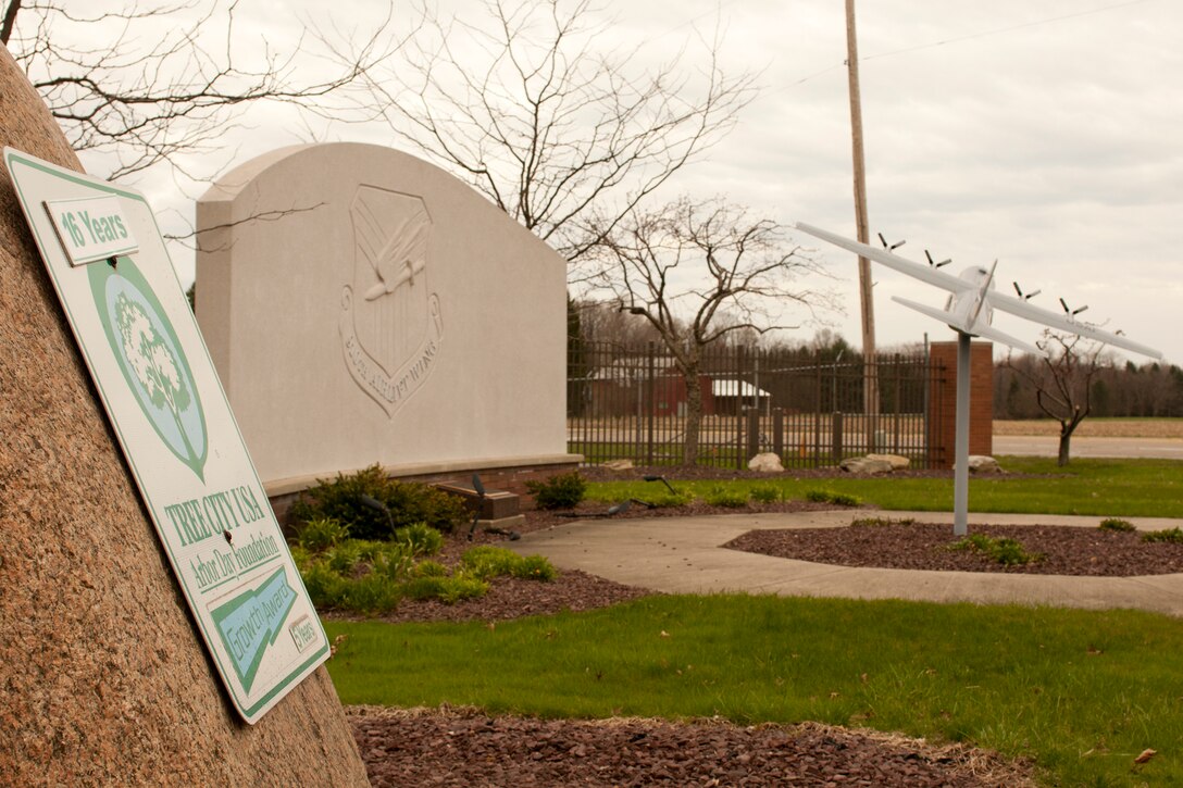 YOUNGSTOWN AIR RESERVE STATION, Ohio — The 910th Airlift Wing's main gate display features a sign celebrating the station's 16 year history as a Tree City USA. U.S. Air Force photo by Mr. Eric M. White.