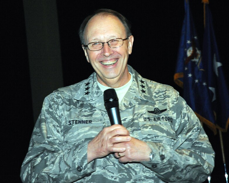 Citizen Airmen assigned to 10th Air Force and 301st Fighter Wing were greeted by Lt. Gen. Charles E. Stenner, commander of Air Force Reserve Command, April 21 with a town hall meeting discussing the current the state of the Air Force Reserve, along with areas the command is focusing on. (U.S. Air Force photo/Master Sgt. Josh Woods)