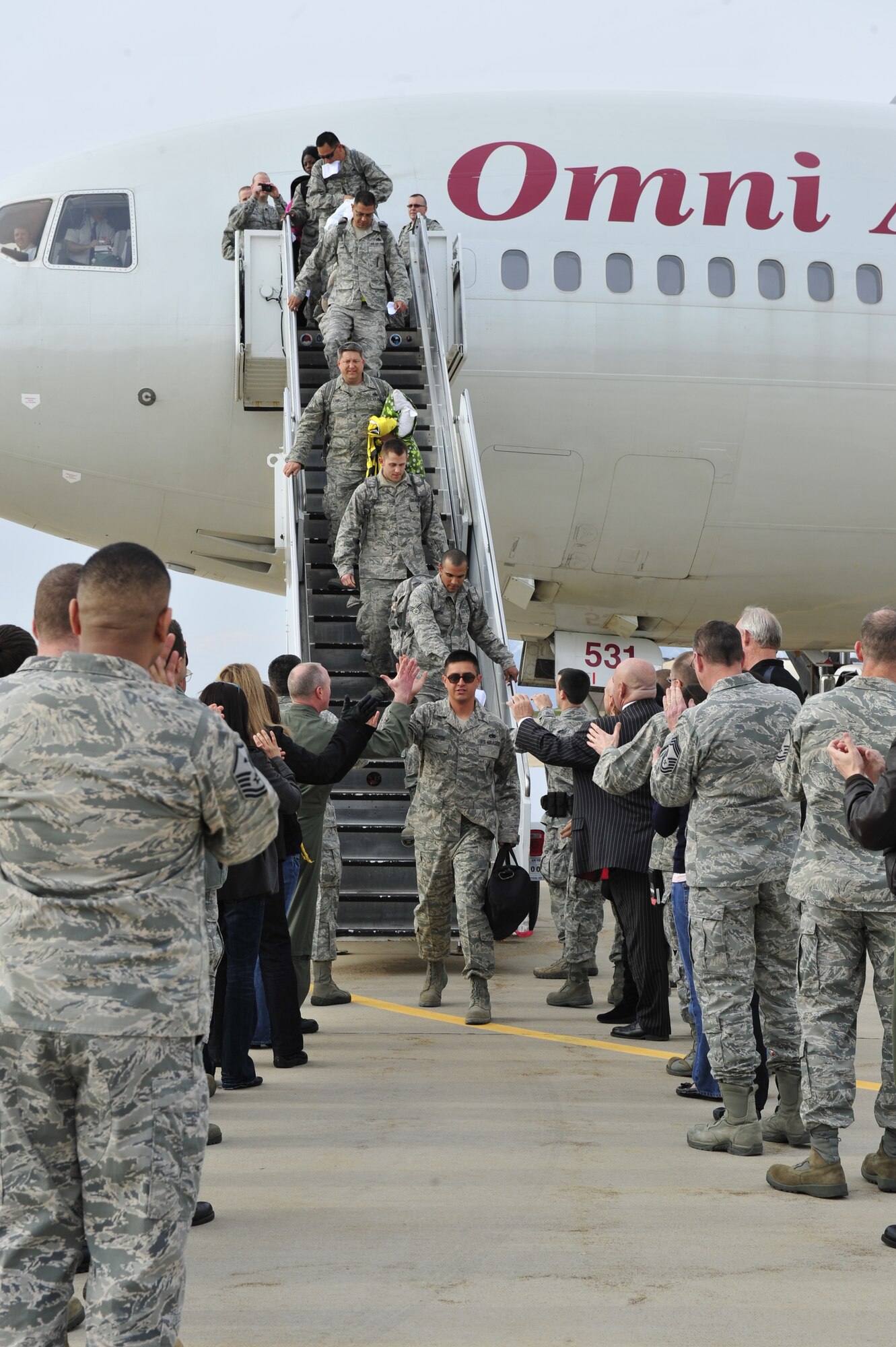 Airmen from the 388th and 419th Fighter Wings return to Utah April 23 after a seven-month deployment to Bagram Airfield, Afghanistan. (U.S. Air Force photo/Kim Cook)