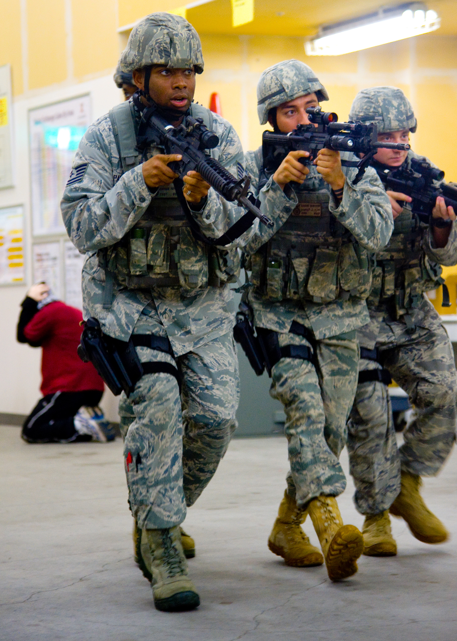 Yokota Security Forces zero-in on High Risk Response